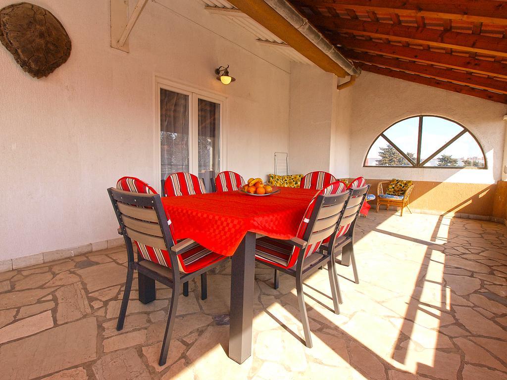 Apartments Munida 734 Медулин Екстериор снимка