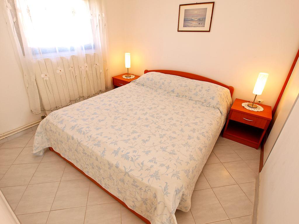 Apartments Munida 734 Медулин Екстериор снимка