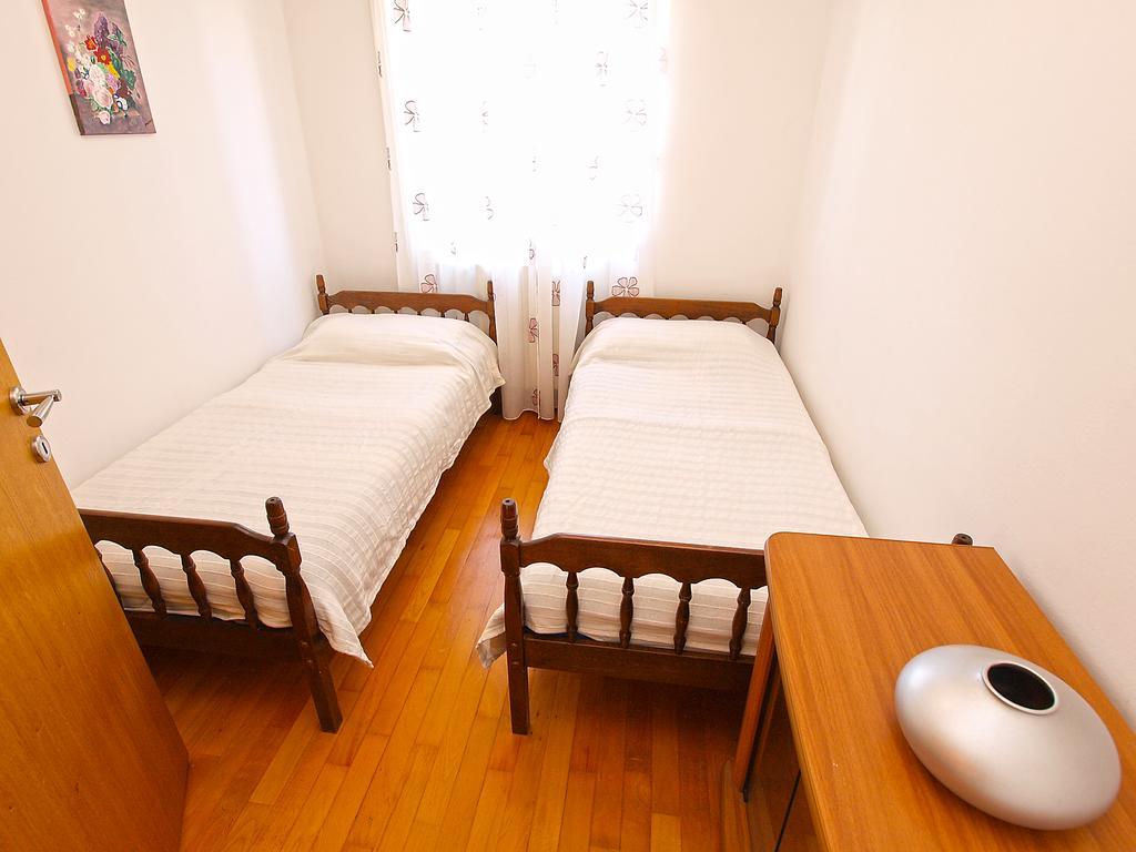 Apartments Munida 734 Медулин Екстериор снимка